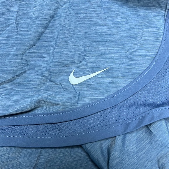 Nike Running Shorts - Picture 4 of 4